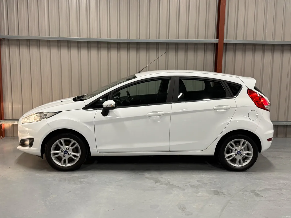 2015 Ford Fiesta 1.2 Petrol - Image 3