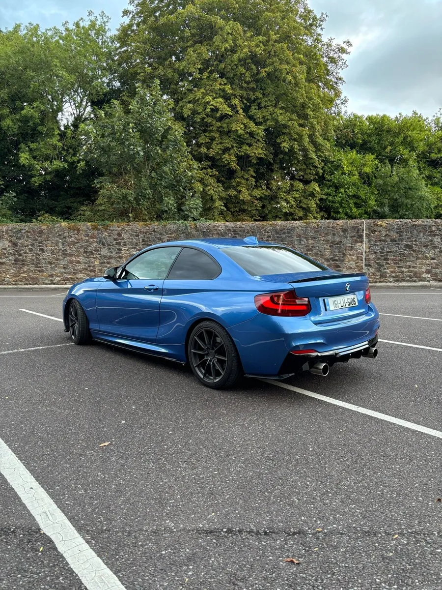 BMW 220d M-SPORT COUPE - Image 3