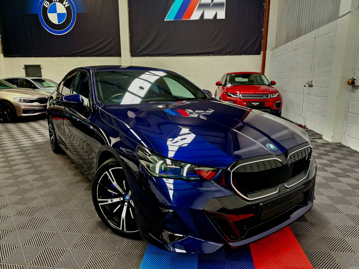 I5 M SPORT PRO ( INDIVIDUAL ) (MASSIVE SPEC) - Image 3