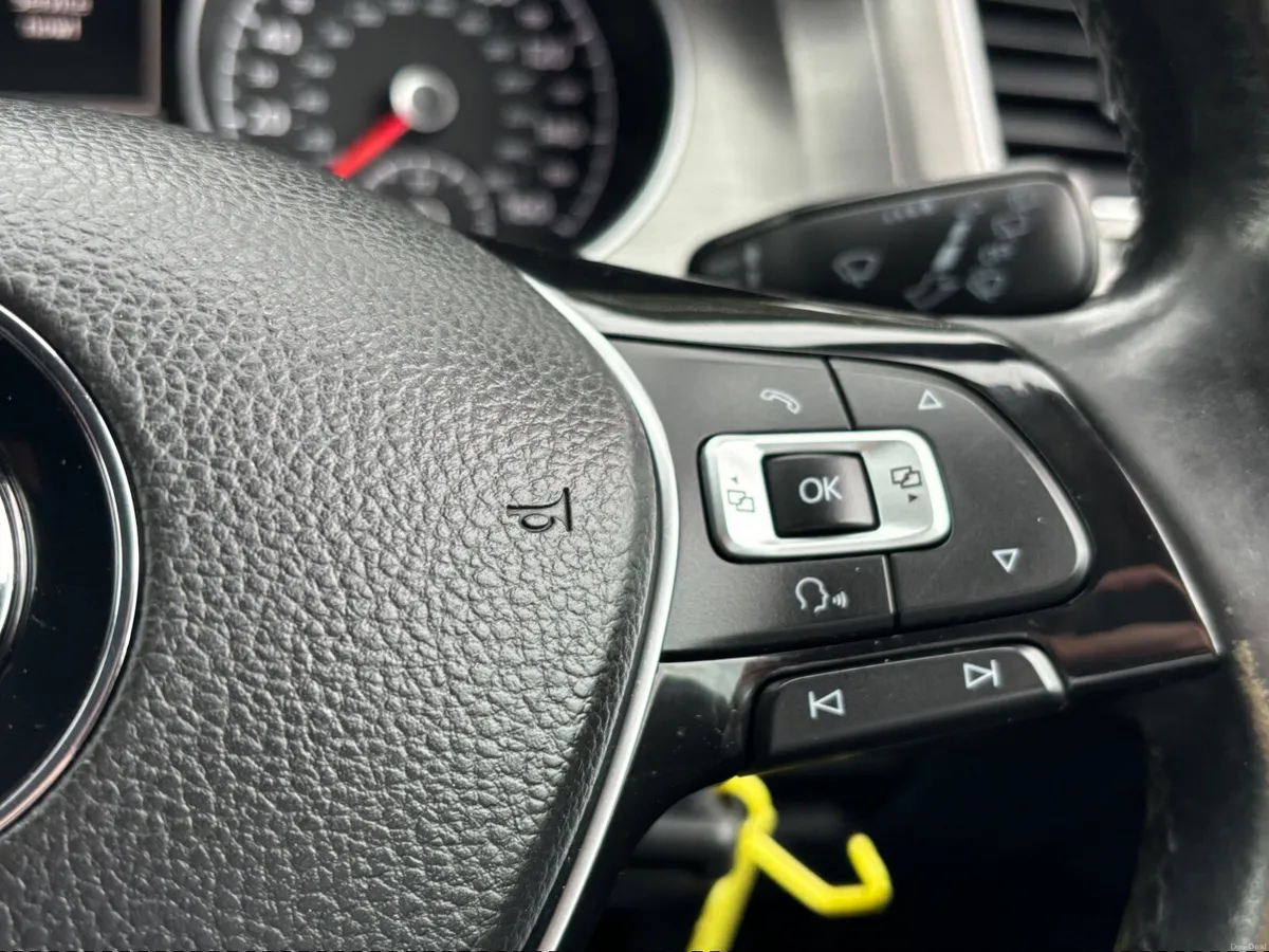 Volkswagen Golf 1.6 TDI COMFORTLINE 2013 - Image 6