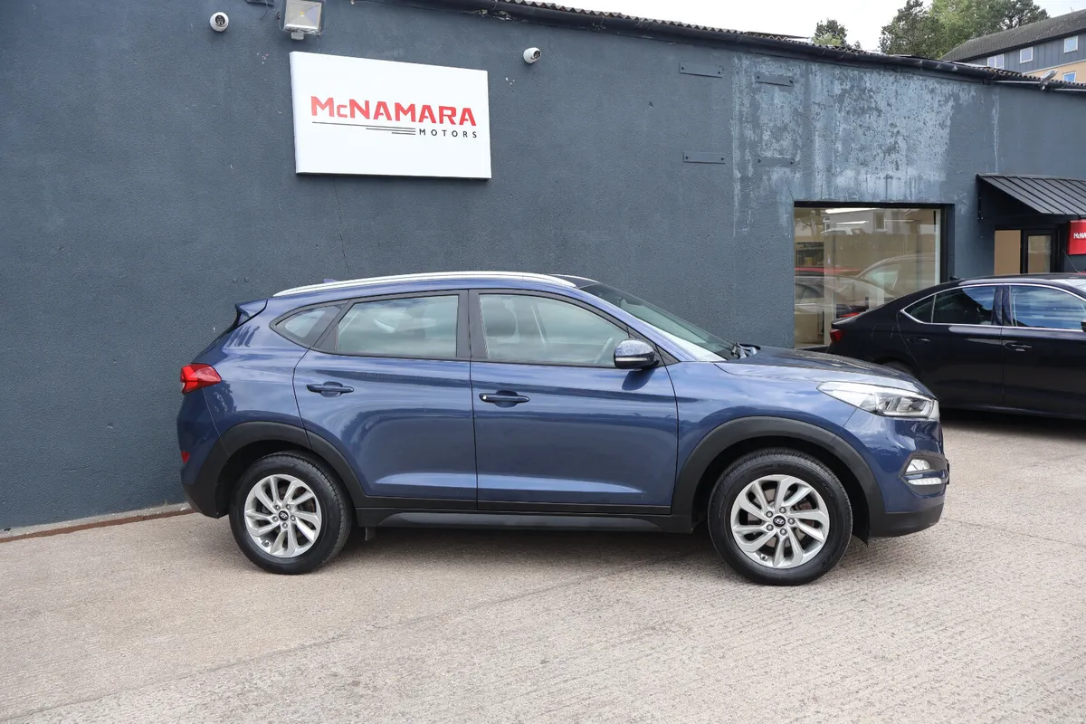 Hyundai Tucson SE NAV Huge Spec 24 Month NCT! - Image 2