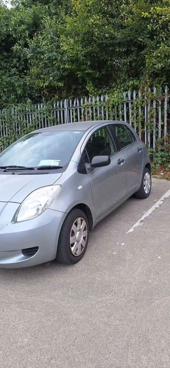 Toyota Yaris 2006 - Image 3
