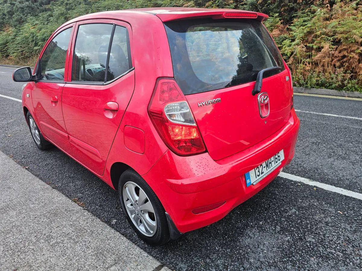 Hyundai i10 1.1l *LOW MILEAGE* - Image 5