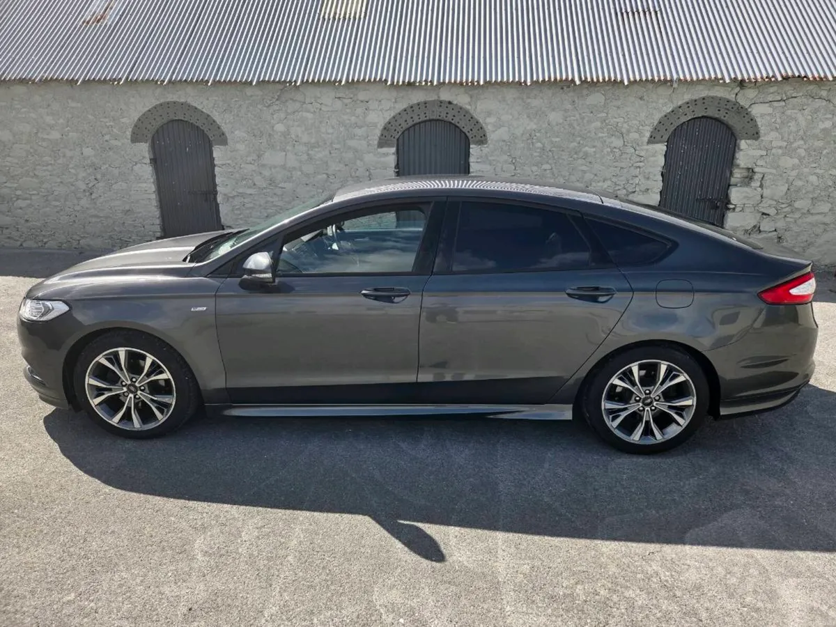 Ford Mondeo ST-LINE - Image 2