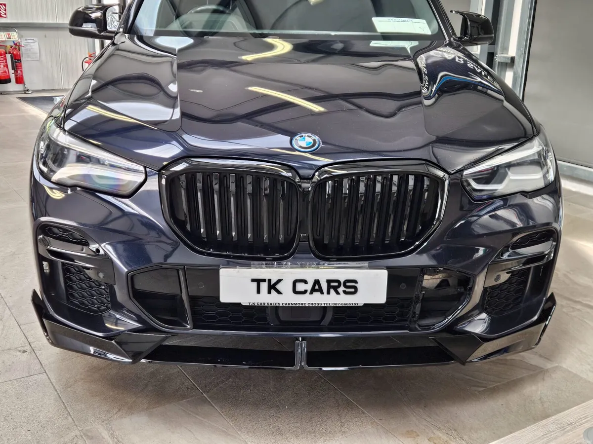 231 BMW X5 45e M-SPORT HYBRID PETROL - Image 3