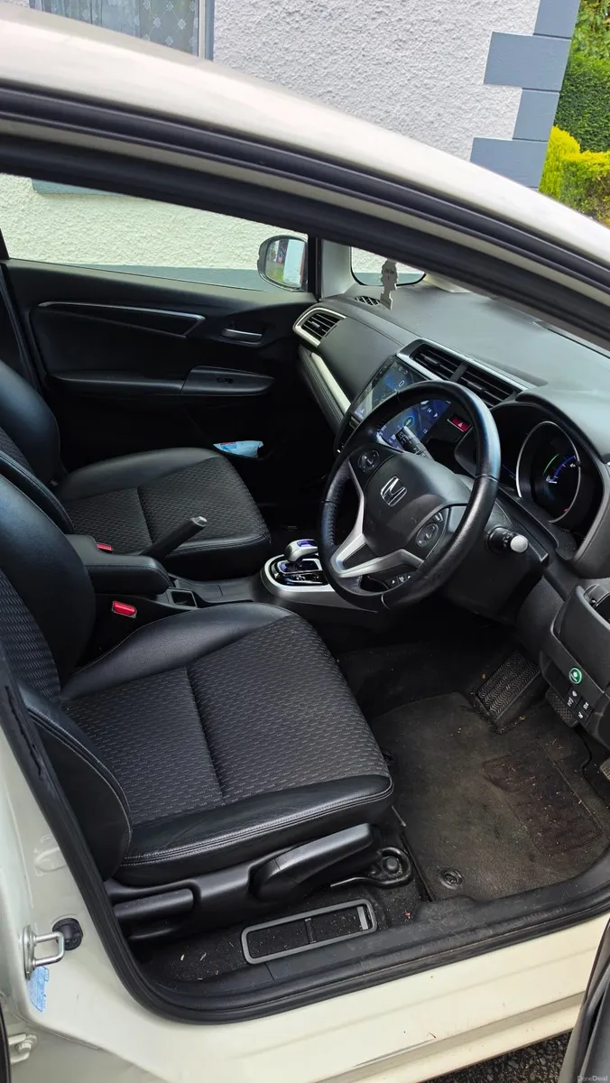 Honda Fit 2016 - Image 6