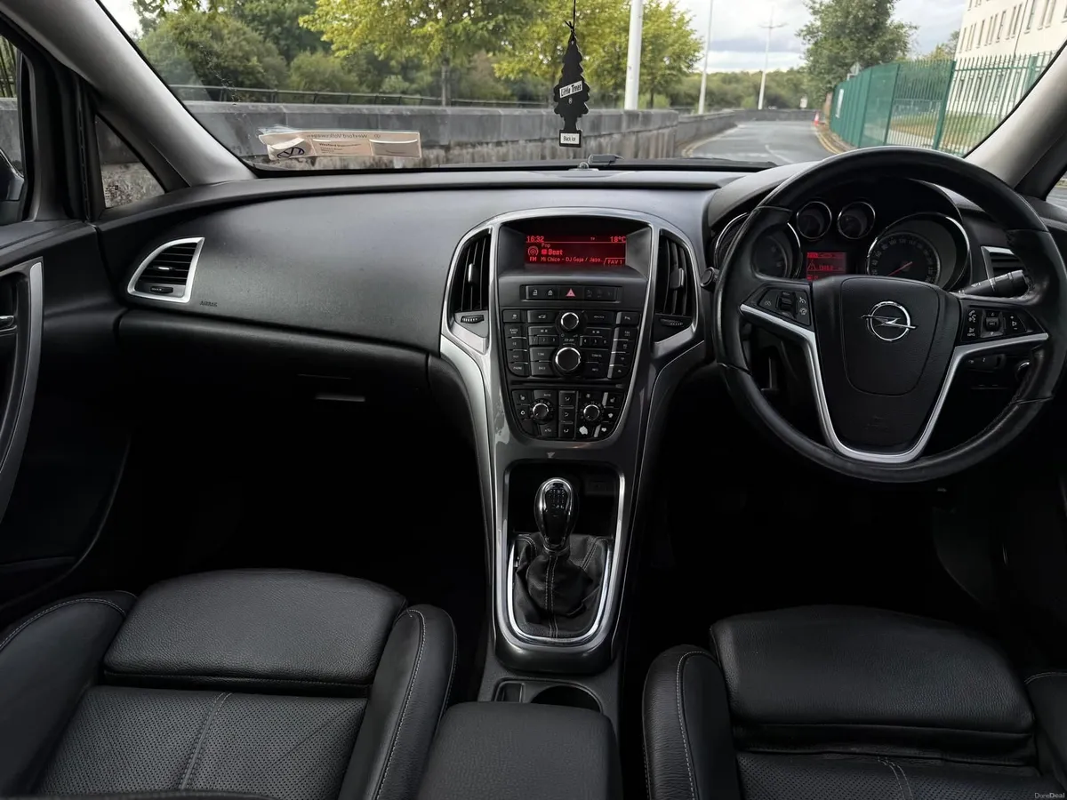 🛑Astra1.7Diesel,FULL LEATHER,New NCT🛑 - Image 6