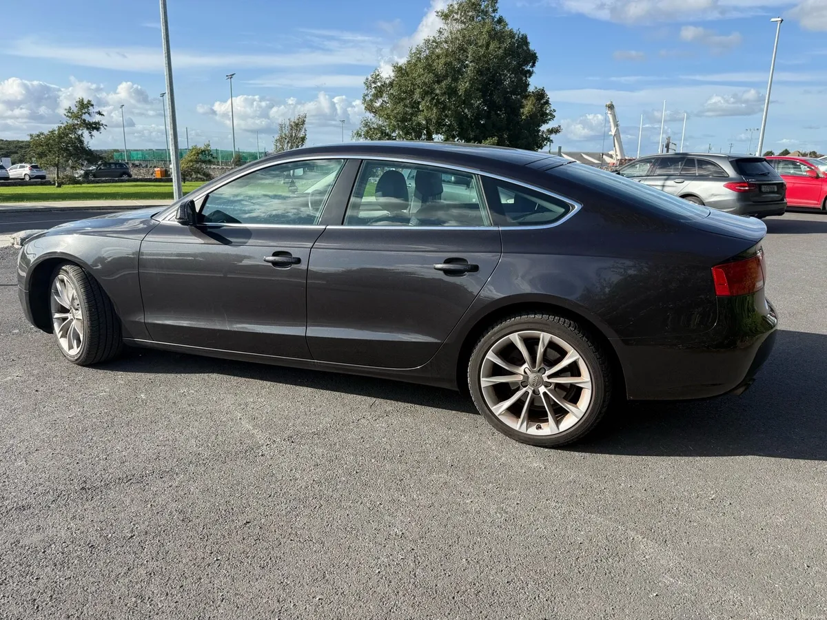 Low Mileage full leather 2012 Audi A5 Sportback - Image 6