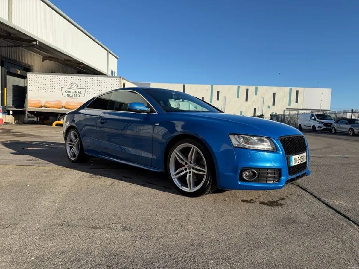 2010 Audi A5 - Image 2