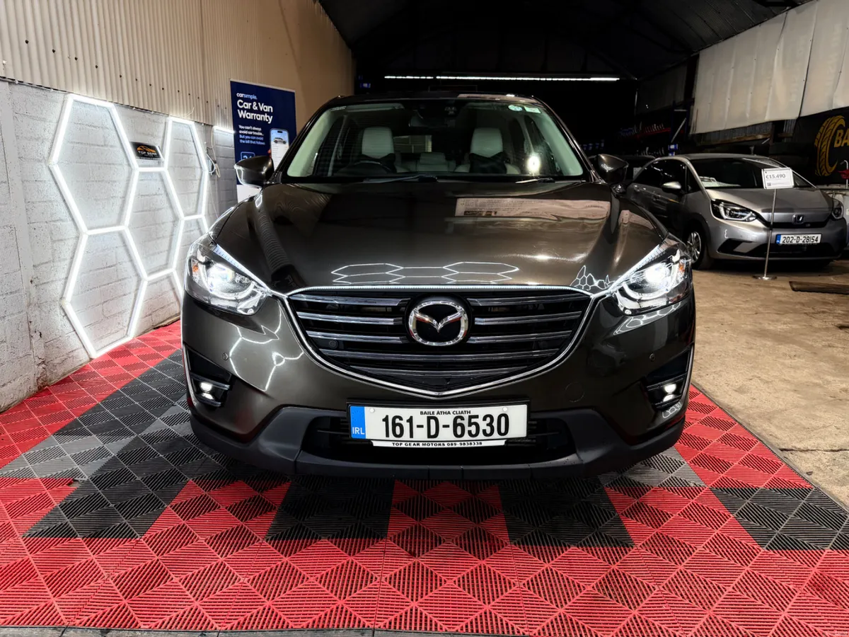 161 Mazda CX-5 Trim Version 2.2D (175ps) PLATINUM - Image 1