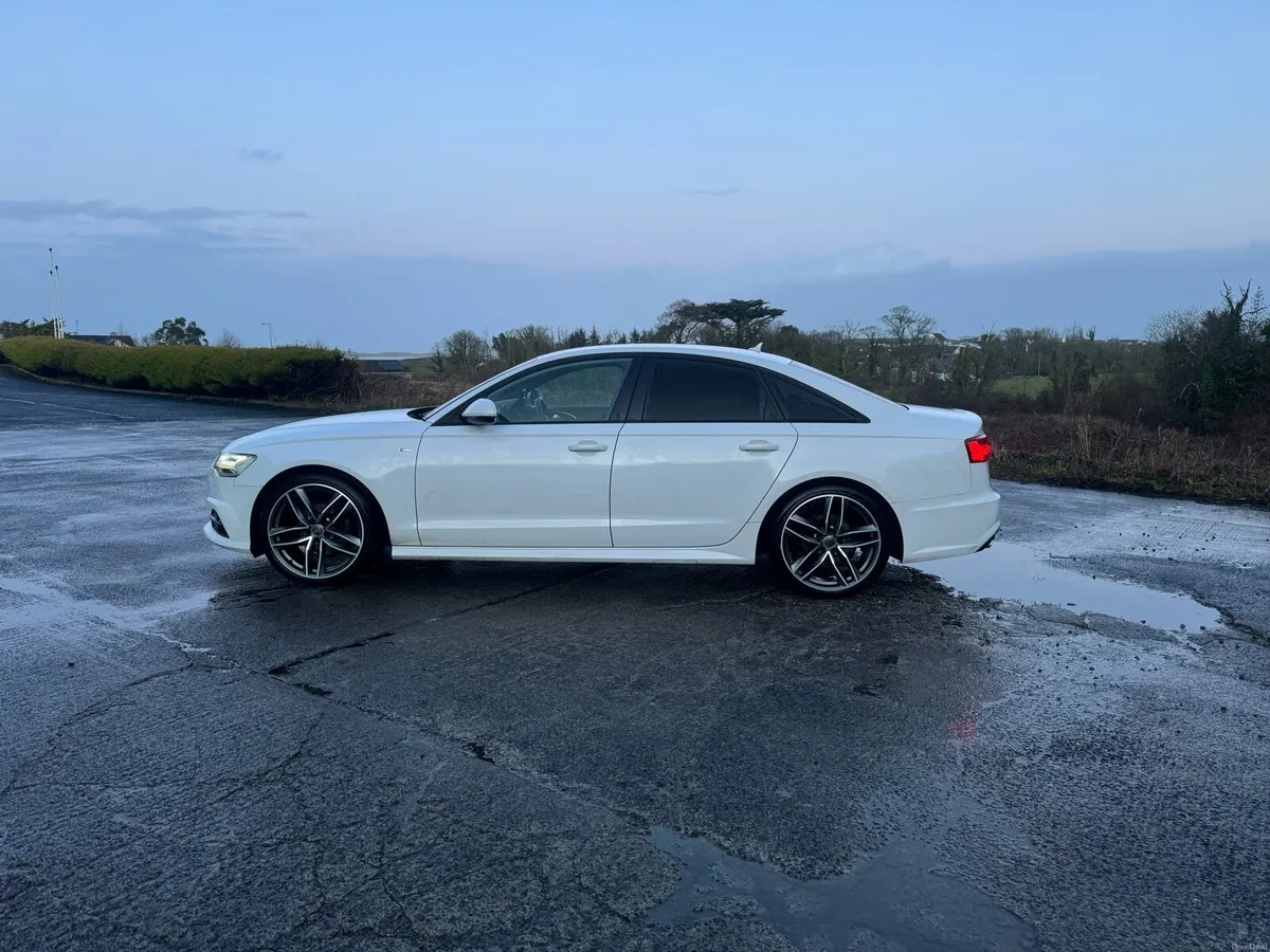 2016 Audi A6 S-Line Black Edition - Image 4