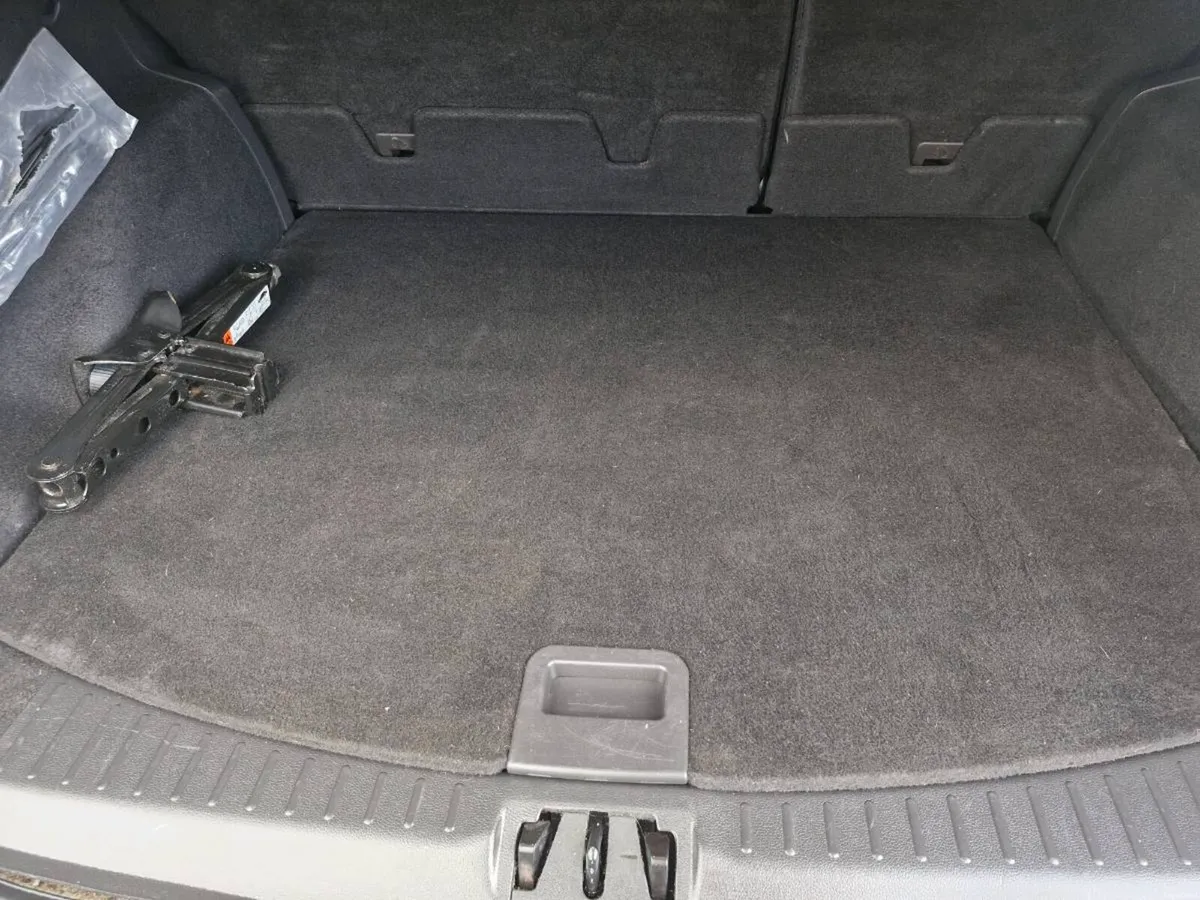Ford Kuga 1.5 TD CI - Image 5