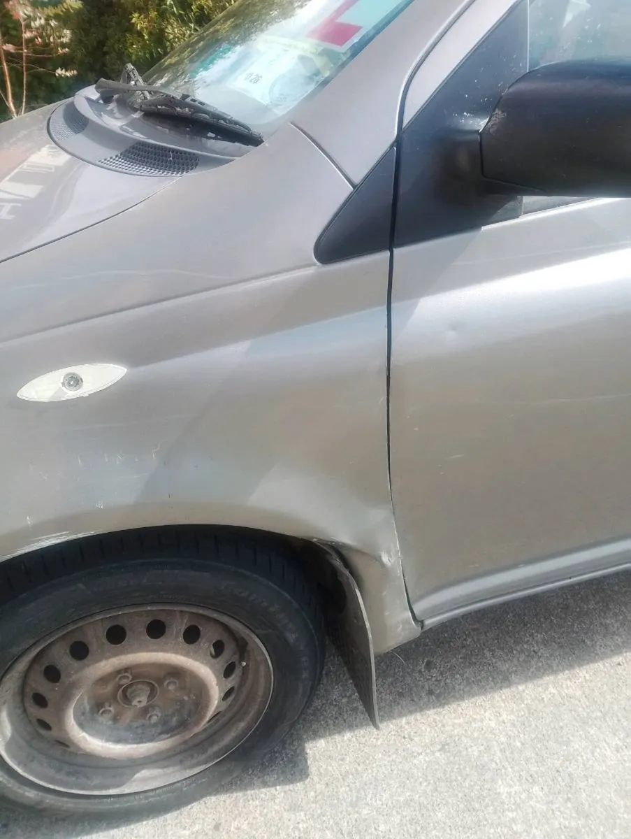 Toyota Yaris - Image 3
