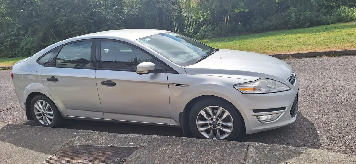 Ford Mondeo 2012 - Image 1