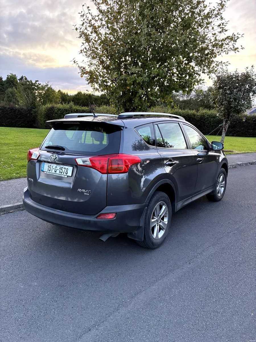 Toyota RAV4 2015 - Image 4