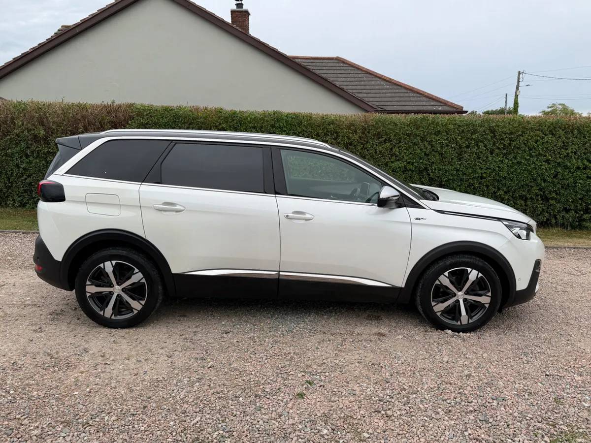 182 Peugeot 5008 GT Blue HDI - Image 3