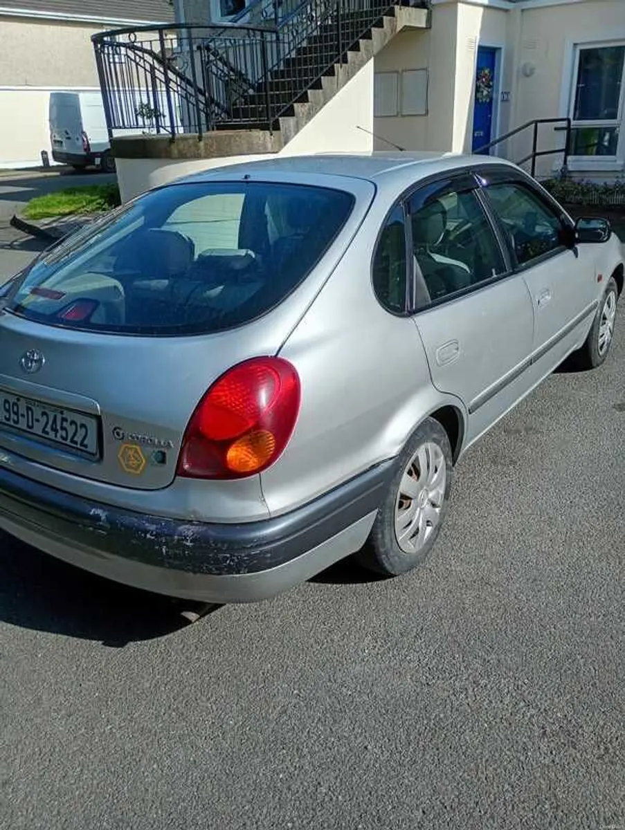 1999 Toyota Corolla - Image 4
