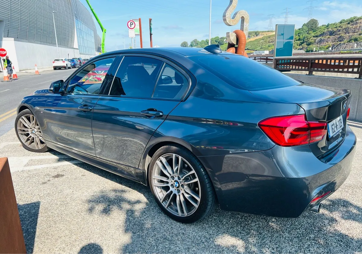 BMW 3-Series 320D M SPORT Auto 56K KMS - Image 3