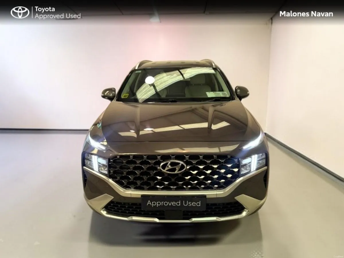 Hyundai Santa Fe PHEV 5DR AUTO - Image 5