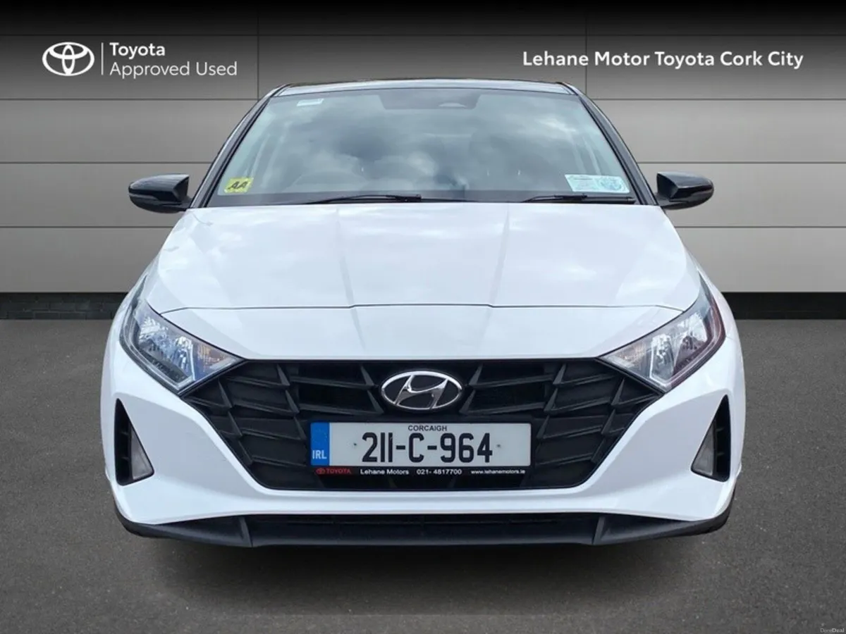 Hyundai i20 DELUXE PLUS 2TONE 5DR - Image 5