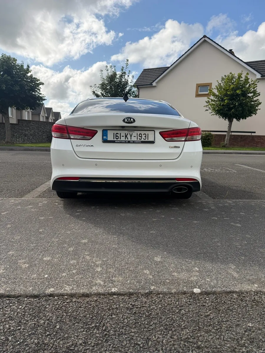Kia Optima - Image 4