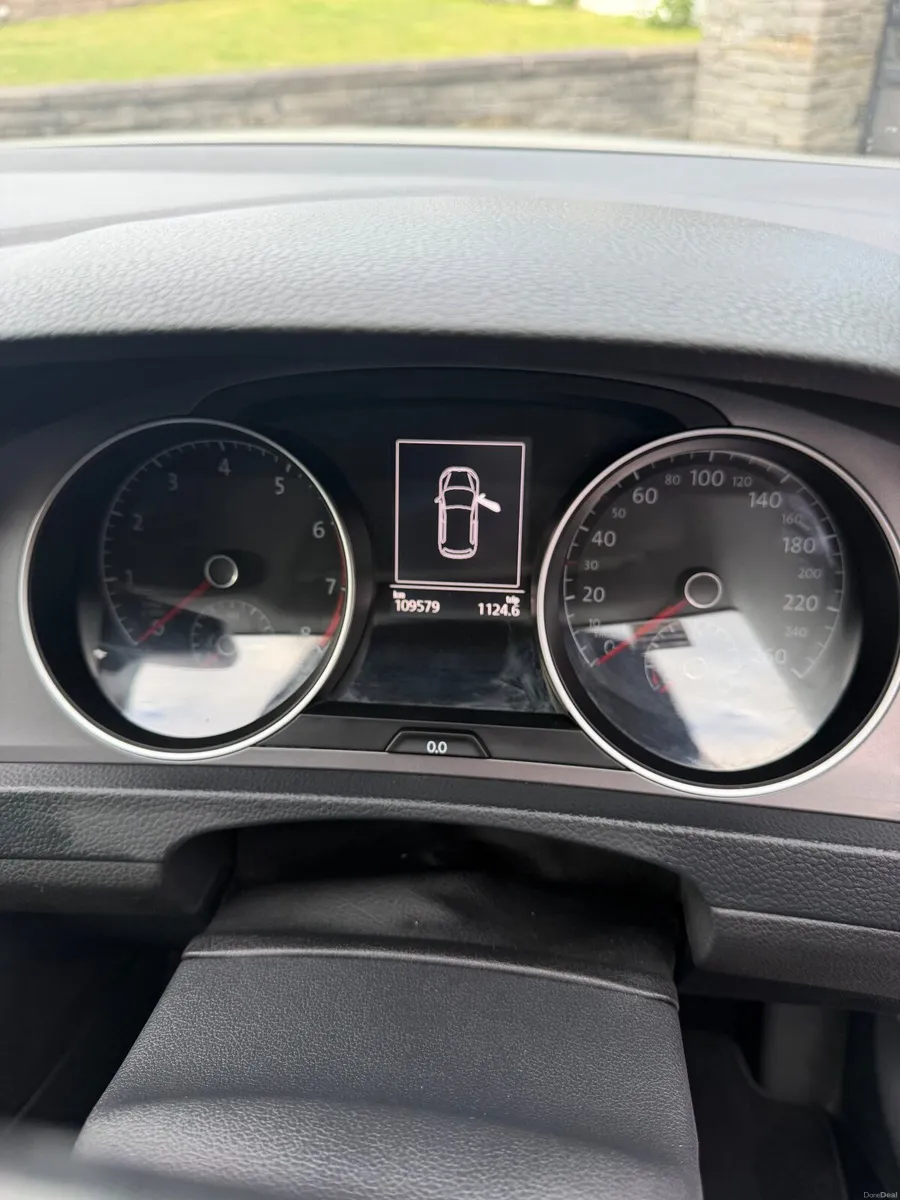 Volkswagen Golf 2016 1.2 TSI DSG Automatic - Image 2