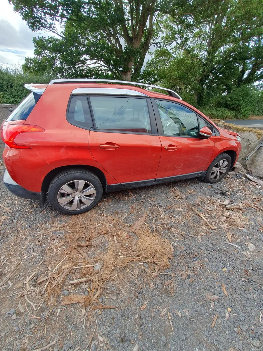 Peugeot 2008 2015 - Image 2