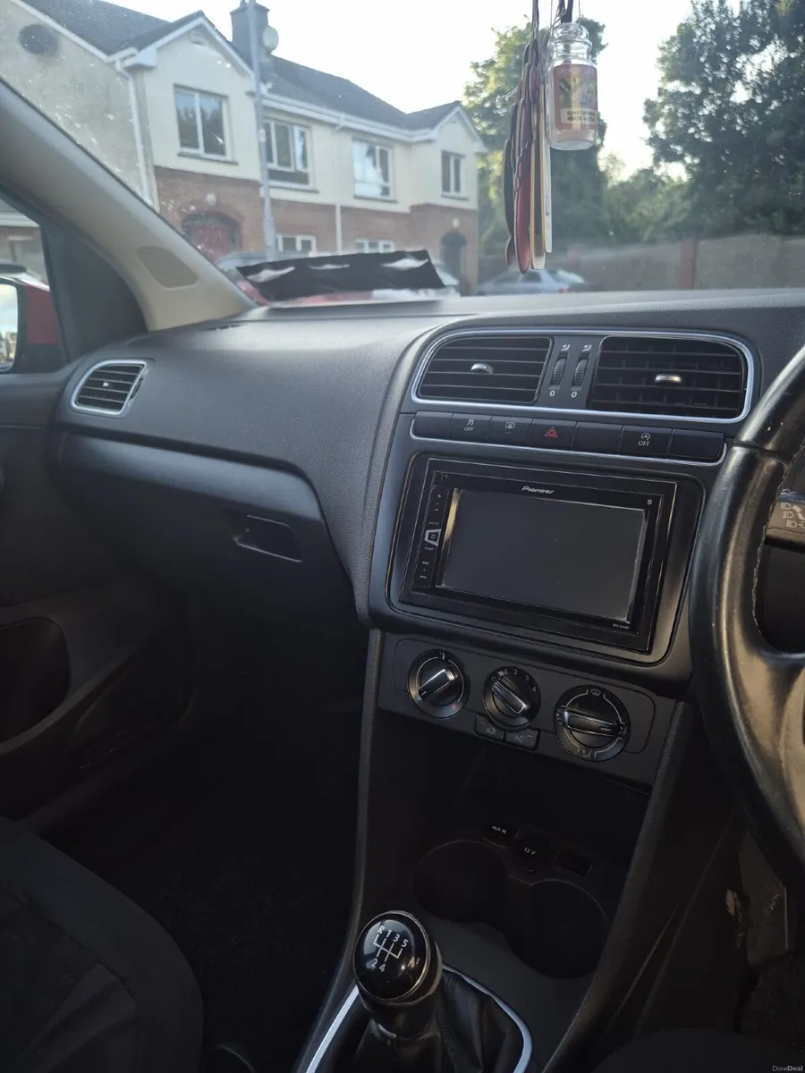 Volkswagen Polo 2013 - Image 5