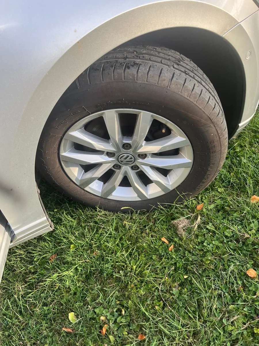 Volkswagen Passat 2016 - Image 6