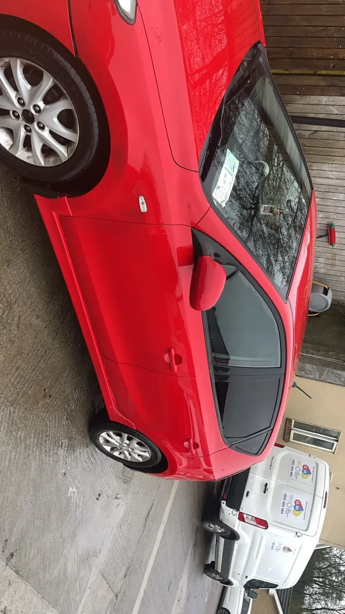 Car - Image 1