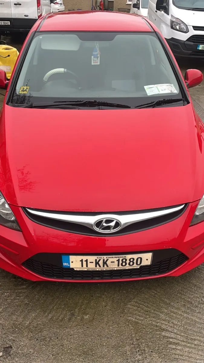 Car - Image 3