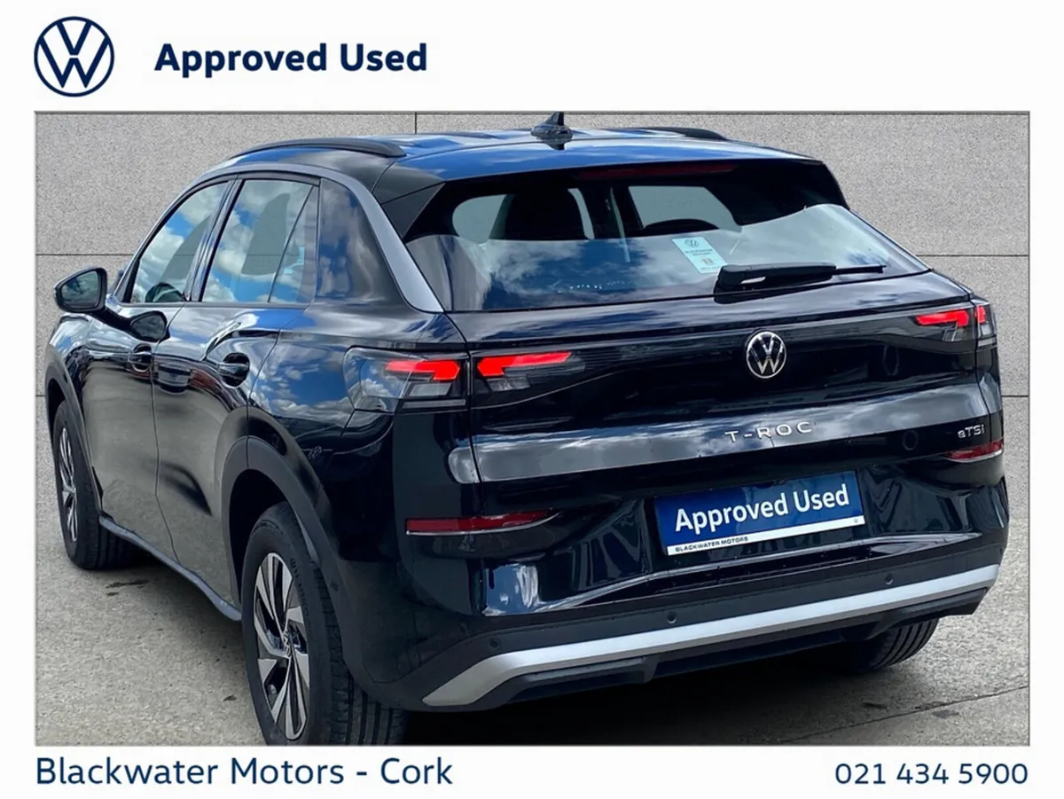 Volkswagen T-Roc 1.5TSI 116BHP LIFE MILD HYBRID WI - Image 3