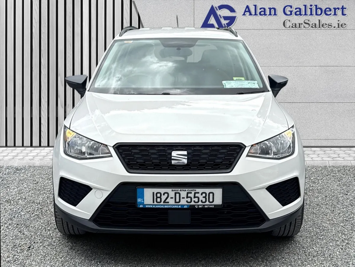 SEAT Arona 1.0 Turbo Sport Black Edition - Image 4