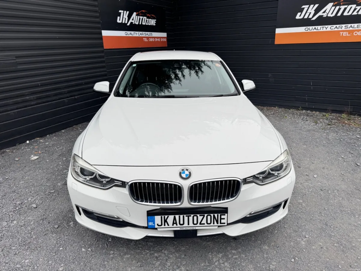 BMW 3-Series 2.0D LUXURY AUTO - Image 2