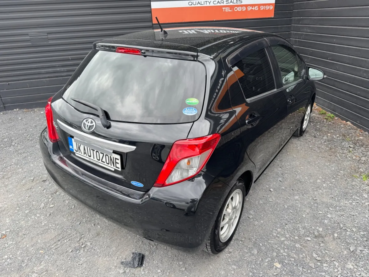 Toyota Yaris 1.0 VITZ AUTO 5DR - Image 4