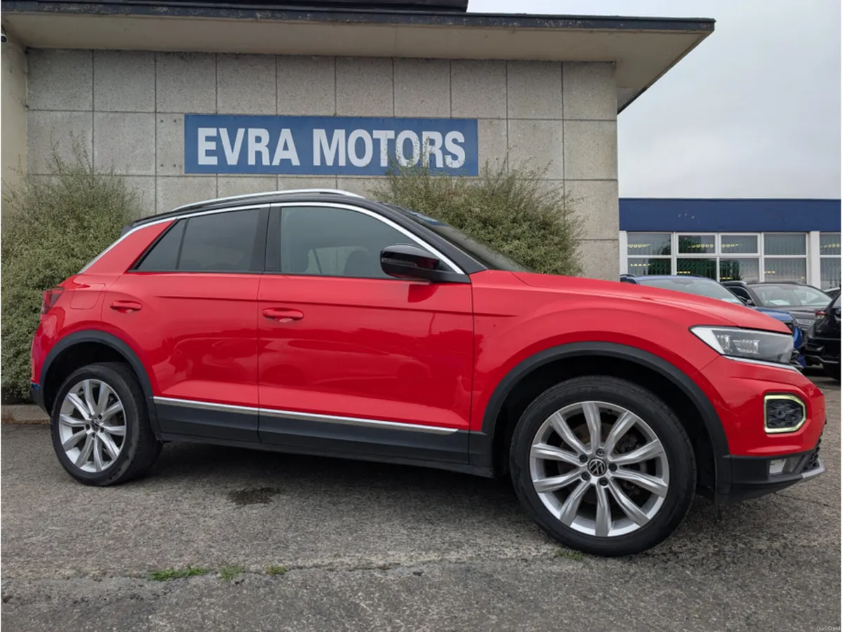 Volkswagen T-Roc SPORT AUTOMATIC 2.0 DIESEL //LOW - Image 3