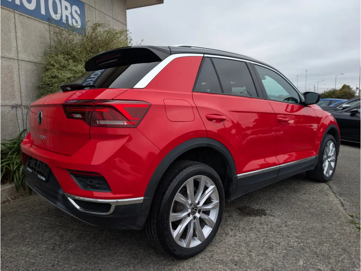 Volkswagen T-Roc SPORT AUTOMATIC 2.0 DIESEL //LOW - Image 6
