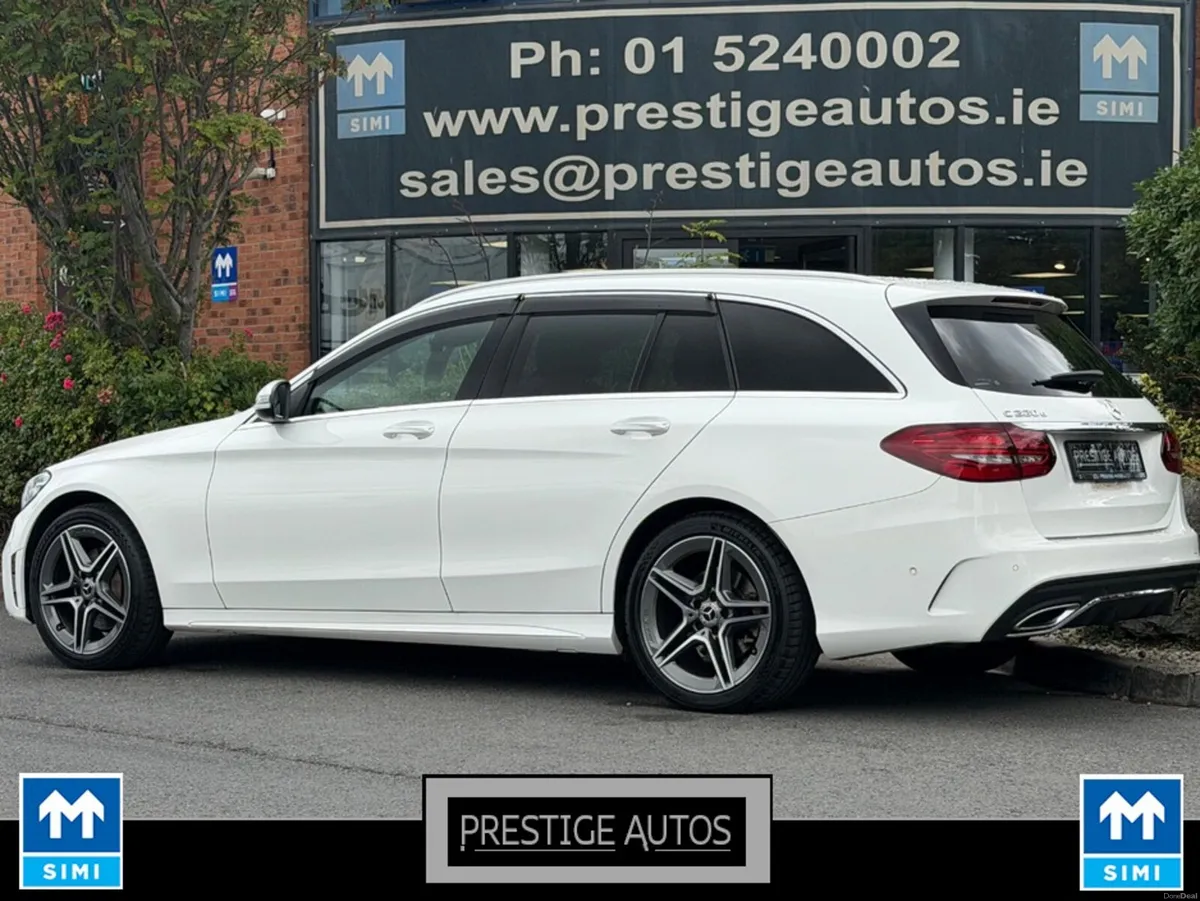 Mercedes-Benz C-Class AMG AVANTGARDE 2.0 DIESEL AU - Image 3