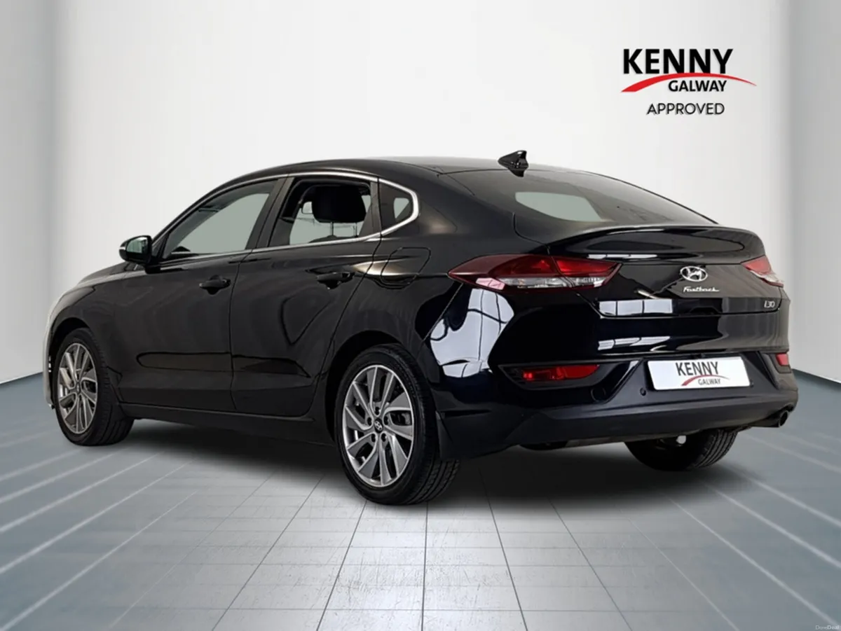 Hyundai i30 *Deposit Taken* I 30 FASTBACK 5DR - Image 5