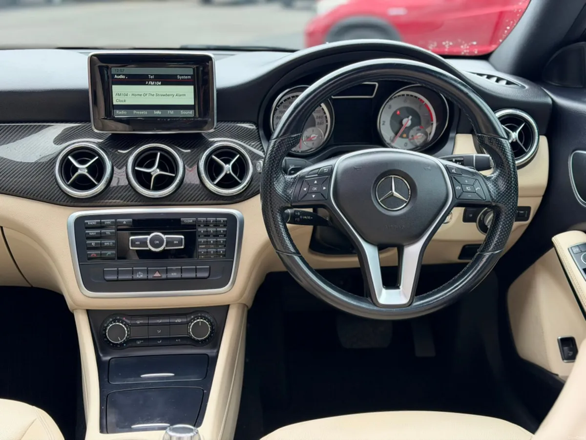 Mercedes-Benz CLA 220 CDI URBAN AUTO 5DR - PANROOF - Image 3