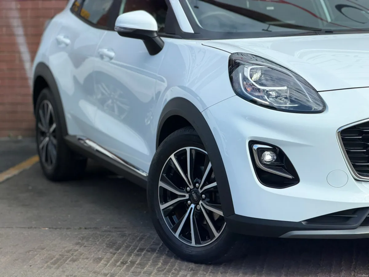Ford Puma 1.0T TITANIUM MILD HYBRID 5DR - VERY LOW - Image 3