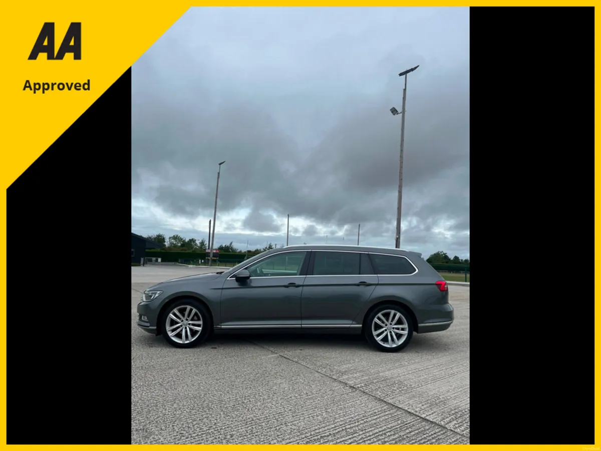 Volkswagen Passat HIGHLINE 1.6 TDI MANUAL 6SPEED F - Image 4
