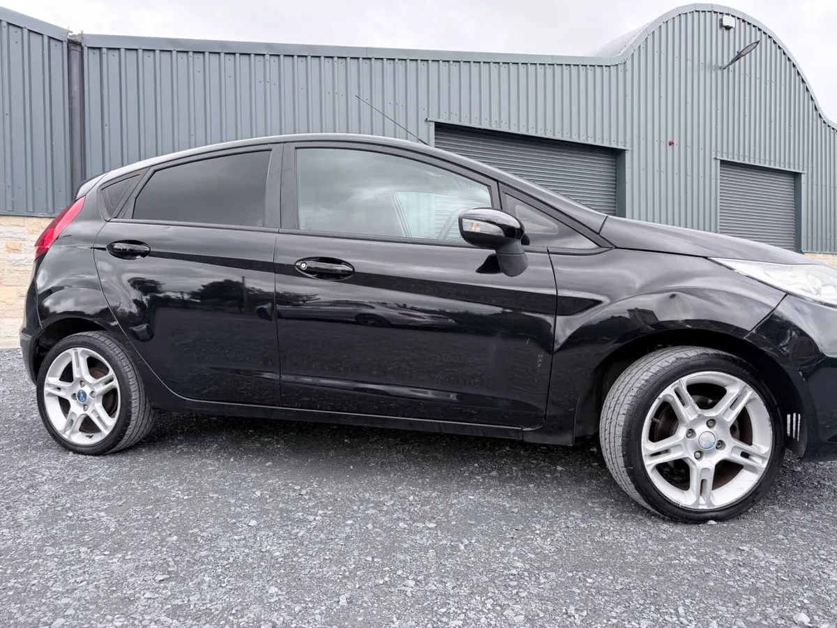 Ford Fiesta 10’ Style 1.25 Petrol NCT 05-27 - Image 6