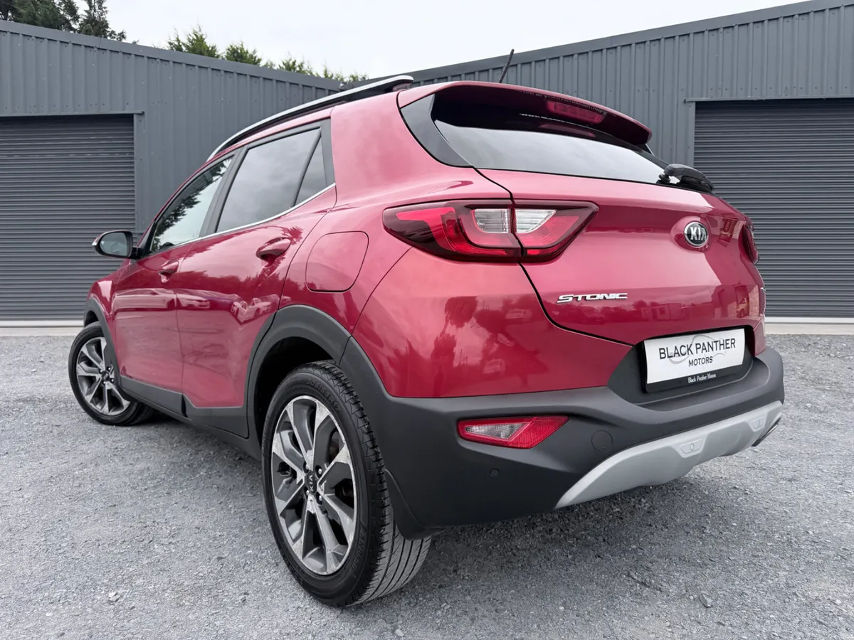 Kia Stonic 191’ K2 1.6 Diesel WARRANTY & SERVICED - Image 3