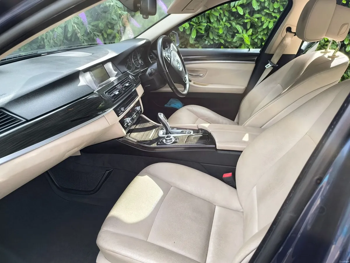 BMW 5-Series 2013 - Image 6