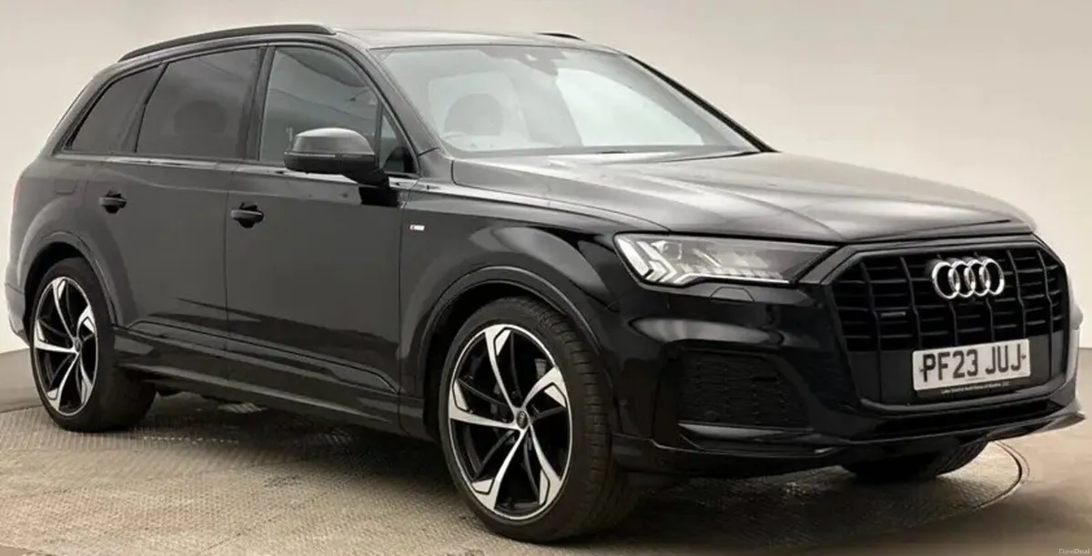 3.0 TDI V6 50 Black Edition SUV 5dr Diesel Tiptron - Image 1