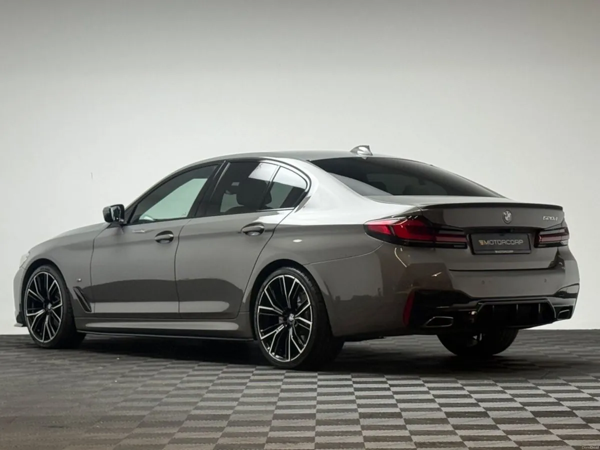 BMW 5-Series 520D M SPORT - Image 5