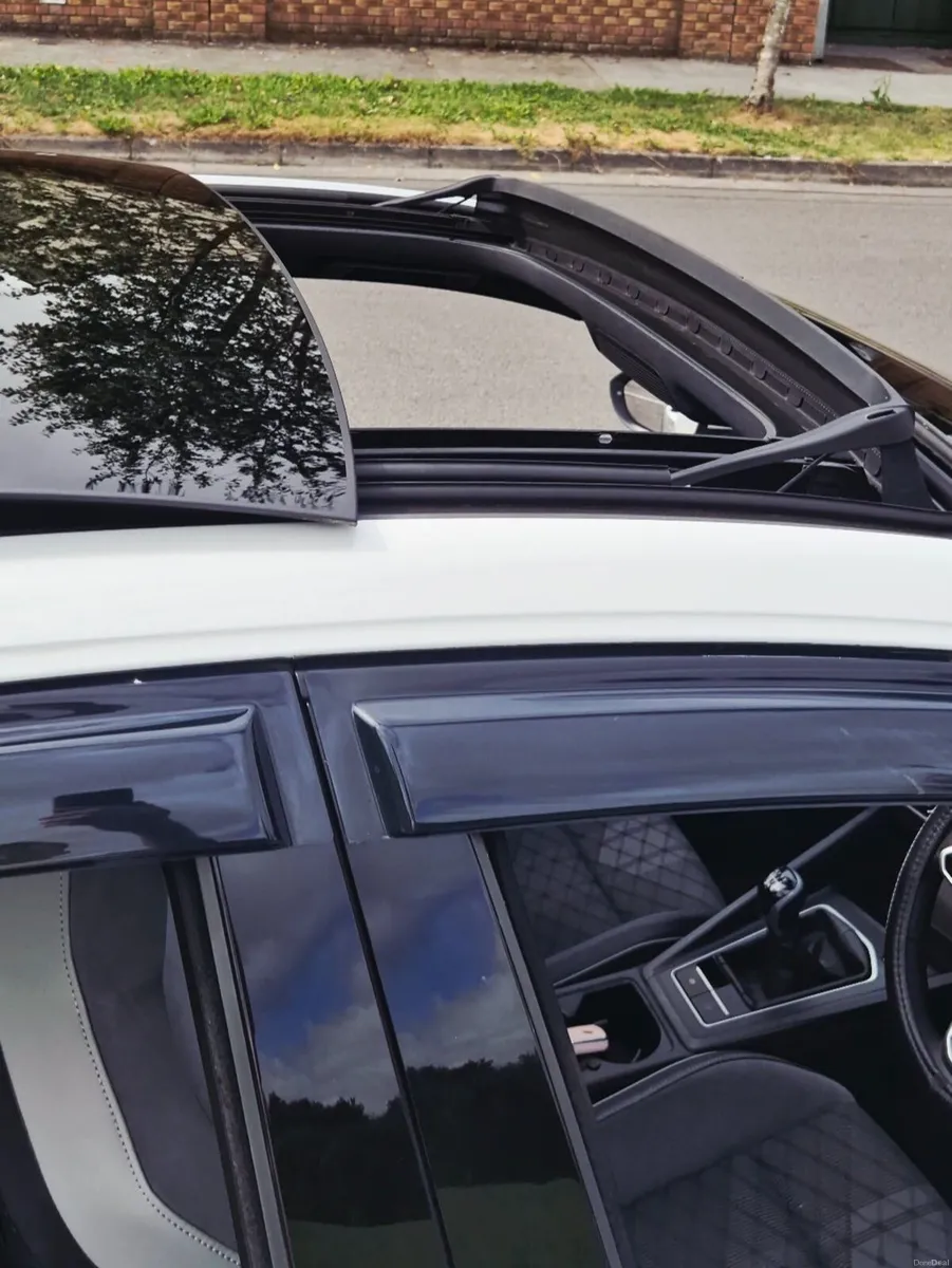 Volkswagen Golf 2022 - Image 4