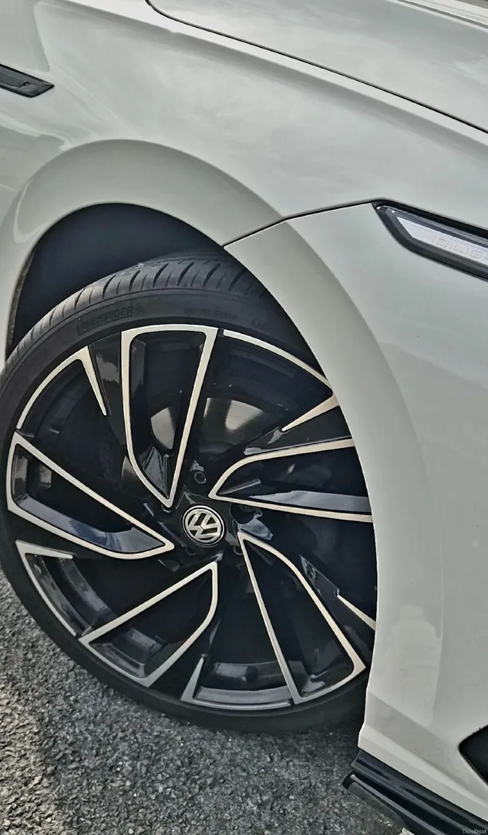 Volkswagen Golf 2022 - Image 5