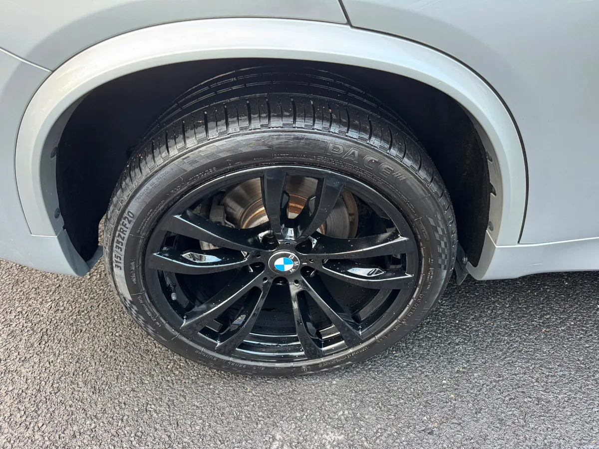 BMW X5 2017 - Image 4